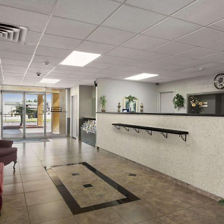 Howard Johnson By Wyndham Winter Haven Fl Ngoại thất bức ảnh
